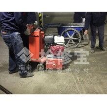 地下停車場地坪基層處理什么快速材料好？