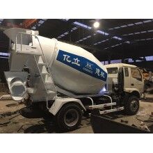 廠家大量供應(yīng)3m3混凝土罐車，攪拌罐車，量大從優(yōu)
